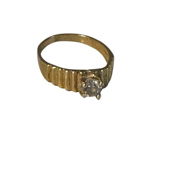 14k Gold Ring Size 0? Child size 0.88g Marked Unknown Stone - Picture 1 of 3